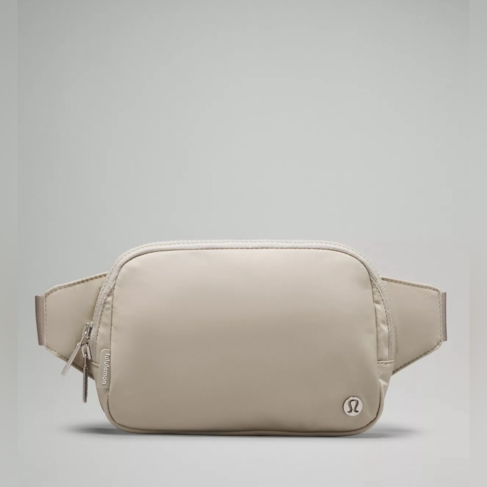 Lululemon Everywhere Belt Bag Large 2L